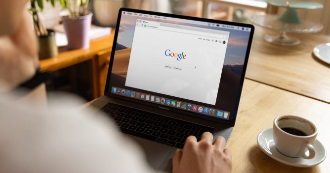 person searching on google
